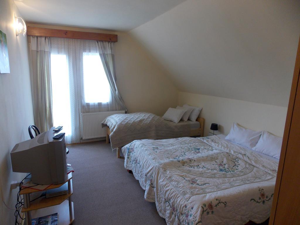 Casa Fortyogo Tîrgu Secuiesc 部屋 写真